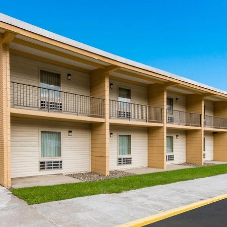 Econo Lodge Inn & Suites Binghamton Ngoại thất bức ảnh